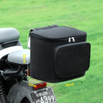 Suure mahutavusega veekindel eesmine hoiukott elektris&otilde;idukite kiivrite jaoks, ideaalne piiri&uuml;leseks reisimiseks. Ideaalne akuga autodele. Universal