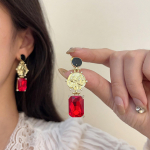 K&otilde;rgekvaliteedilise prantsuse disaini ja ripatsiga v&auml;lismaalase p&auml;rliga k&otilde;rvar&otilde;ngad naistele One Size punane