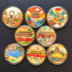 Pekingi turismiobjektide m&auml;lestusm&uuml;ndid, kingitused, Suvepalee, Keelatud linn, Suur m&uuml;&uuml;r, Pekingi &uuml;likool, Suvepalee, Taevatemmel