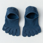 Meeste paadi sokid viie s&otilde;rmega l&otilde;hestatud varvastega sokid puuvillased hingavad libisemiskindlad suvised n&auml;htamatud tumesinine v&auml;rv