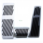 1 set Non-drilling Aluminium Alloy Accelerator Gas Brake Footrest Pedal Pads For BMW E90/ 1 3 5 series AT/ X5 X6 MT With MT