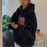 Suurem&otilde;&otilde;tmelised Korea retro kapuutsid Naiste Vintage vabaaja kapuutsiga dressipluusid, paksud, soojad sametist top Harajuku pullover, s&uuml;gis M tumesinine v&auml;rv