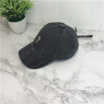 K&uuml;sim&auml;rgi mustriga pesapallim&uuml;ts naiste korea stiilis paar, teksariidest tippudega m&uuml;ts, mood t&auml;nav, k&otilde;ik m&auml;ngud, vintage m&uuml;ts 56-58cm valge