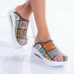 Naiste meditsiinilised ortopeedilised puukingad &ndash; libisemisvastased, mugavad 35