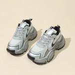 Isa kingad Naiste uued kevad- ja s&uuml;gise platvormi k&otilde;rgust suurendavad vabaaja h&otilde;bedased tossud naiste kingad 35 h&otilde;be