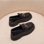 Briti stiilis nahast kingad naiste kevad ja s&uuml;gis uued Jaapani Jk platvormiga libisevad prantsuse p&auml;ssid Tursked kontsapumbad 35