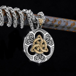 Scandinavian 316L Viking roostevabast terasest Odin Triangle Cup ruuni ripats Meeste t&auml;navakivi ehted Aksessuaar meestele BFF kingitus kuldne