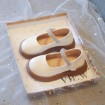 T&uuml;drukute &uuml;hev&auml;rvilised v&auml;ikesed kividega nahast kingad Lihtsas stiilis vabaajajalatsid Printsessikingad 26 beež