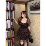 Suures suuruses ruudukujuline kaelusega l&uuml;hikeste varrukatega lilleline kleit naistele, suvised avarad kaarv&otilde;rgust puhvis varrukatega kleidid XXXXL