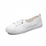 100% Ehtne Nahk Naiste Valged Kingad Lamedad Vabaaja Pehme Veisenahk Mood Naiste Br&auml;ndi Slip-on Kingad Mugavad 35 valge/must