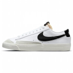 Nike Blazer Low '77 'Valge Must' Naiste Tennised Rula Kingad DC4769-102 36.5