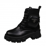 43 suurusega Punk Goth Platform Motorcycle Martin naiste saapad 2022 Turske talla rihma pandla tasku disainer luksuslikud kingad 35 must