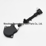 Toyota Land Cruiser Prado/Lexus Amordiamortisaatori Aktuaator 89241-60010 must