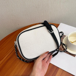 Disainer-tote kotid naistele V&auml;ike rahakott ja k&auml;ekotid Crossbody kott Luksuslik ketiga kott Moodne l&otilde;uendkarp &Otilde;lakotid valge