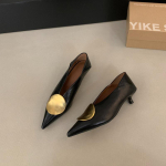 S&uuml;gisesed Vintage Madala Kontsaga Metallkaunistusega Naiste Mary Jane Kingad Seksikad Terava Ninaga Strippari Peokingad Zapatos De Mujer 37 must