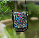 Moodne reisitelefoni rahakott Riiklik l&otilde;uendist &otilde;lg V&auml;ike vintage Boho etnilise tikandiga kott naistele Lilleline reisikott valge