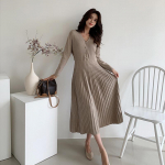 Elegantne V-kaelusega &uuml;herealine naiste paks kampsun s&uuml;gistalvine kootud v&ouml;&ouml;ga naiste A-seeria pehmed kleidid One Size must