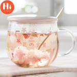 Cherry Blossom reisiklaasist kohvikruus, kuumakindel teetass libisemiskindla kaanega, l&auml;bipaistev piima hommikus&ouml;&ouml;gitass