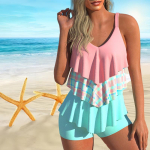 Naiste &otilde;lapaeltega ujumistrikoo, millel on kolm v&auml;rvi ja kolm kihti tr&uuml;kitud bikiinidega l&uuml;hikest ujumistrikoo 2XL