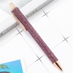 Pressit&uuml;&uuml;p S&auml;delev l&auml;ikiv pastapliiats Armsad &otilde;pilase kirjatarbed Pliiatsi kirjutamine Sujuvad koolitarbed