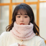 Uus soe kaelakate Naiste &uuml;hev&auml;rviline sall talvine mitmek&uuml;lgne k&otilde;rge kaelusega kaitsev korallist sametist kaelakate roosa