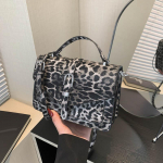 V&auml;ike ruudukujuline klapiga k&auml;ekott naistele, vintage disain, leopardimustriga, crossbody &otilde;lakott, naiste messenger-kott 21x7x14cm