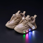 LED-tuledega helendavad spordijalan&otilde;ud poistele ja t&uuml;drukutele v&auml;ikelastele (1-6 aastat) &ndash; Kevad/Suvi kollektsioon 21-25 five pairs khaki
