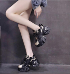 Naiste tossud Jalan&otilde;ud Moodne platvorm Tennise Naiste Naiste kingad Disainer Paks tald Treenerid Vabaaja Uus Rooside K&otilde;rge paelkinnitusega 40 must