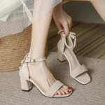 Naiste sandaalid Suvi Mood Vabaaja Avatud varvas Pandlaga Klotskontsaga Sandaalid Daamide Jalan&otilde;ud P&auml;rlilaadne Vibu K&otilde;rge Paks Konts Sandaalid &Uuml;mar Varvas 34