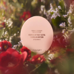 Chosungah Bounce Up Pact Ultra Camellia Edition 11g + 11g t&auml;iteaine Color 1