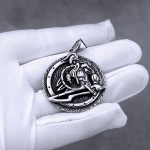 P&otilde;hjamaade Viking Warrior kaelakee meestele roostevabast terasest moodne puusa puusa ripatsiga kaelakee Thor Mjolniri v&otilde;luv ehetele