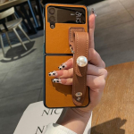 Pu-nahast p&auml;rli randmepaelaga telefonikaaned Samsung Galaxy Z Flip 4 &uuml;mbrise jaoks For Galaxy Z Flip 4 punane