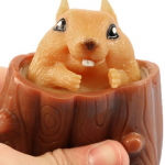 Uus Exotic Magic Squirrel Cup Dekompressioon armas lemmiklooma pigistatav m&auml;nguasi pigistatav &uuml;llatus k&auml;nnu &otilde;hutus orava tass