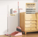 Pehmete harjastega hari ja k&uuml;hvel komplekt kleepumatu karvade funktsiooni ja kaabitsaga