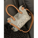 Vabaaja k&auml;ekott, moekas kirjadega kandekott, suure mahutavusega crossbody kott hall/valge