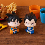 2 tk Anime Dragon Ball Z Look Up Goku Vegeta tegevuskuju nukk figuur Q versioon Kawaii PVC mudel kuju kollektsioon kingitus m&auml;nguasi 9cm beige