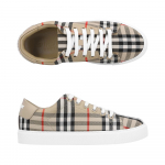 Burberry ruuduline nahast tossud A7026 8049777 A7026 (36)