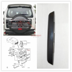 Varuratta katte numbrim&auml;rgitulede viimistluspaneeli &uuml;lemine kate Pajero Montero V83W V85W V93W V97W V98W jaoks 6430A106XA 6430A107XA