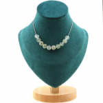 Pierres et Min&eacute;raux. Collier 10 perles Prehnite d'Afrique 8 mm Chaine en acier inoxydable Collier femmes, hommes. Taille personnali