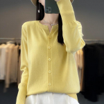 Kevadised ja s&uuml;gisesed naiste kudumid pikkade varrukatega kootud kardigan l&uuml;hike jope kampsun mood Temperament Vananemine lahtised &uuml;ler&otilde;ivad kampsun kampsun L