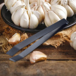 Garlic Food Tweezers Easy to Use Sturdy Kitchen Gadgets Manual Slant Skin Remover