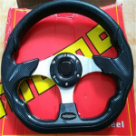 13-tolline Cool Coupe sportauto v&otilde;idus&otilde;idu rool poolringikujulise labaga, 14-tolline