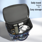 Kokkupandav Kerge Kaubak&auml;ru Teleskoopk&auml;epideme ja Universaalratastega Toidukaupade ja Telkimise jaoks