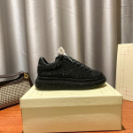 Meeste kingad Mood Rhinestone ehtsast nahast vabaajajalatsid Naiste k&otilde;rgust suurendavad kingad Paksu tallaga luksuslikud tossud 2A 36 must