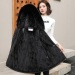 Talvine puuvillane polsterdatud naiste uus pl&uuml;&uuml;s soe kasukas XXL must