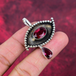 Rubeliidist ripats, 925 Sterling h&otilde;bedast ripats v&auml;&auml;riskivide ehted, k&auml;sitsi valmistatud ripats, imelised ehted, kingitus talle 1.96 Inches punane