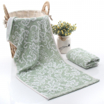 Laste r&auml;tik keerdumata bambusest kiust žakaarmadratsist laste majapidamises kasutatav pehme imav n&auml;opesur&auml;tik roheline