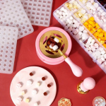 K&auml;sitsi valmistatud minikassi k&auml;pakujuline vaha pitsat templi silikoonvorm isetegemise k&auml;sit&ouml;&ouml; jaoks liimvahakaartide &uuml;mbrikuvormi valmistamise t&ouml;&ouml;riistade tarvik Cat Paw