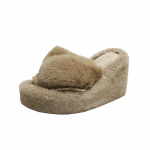 Women&lsquo;s Slippers Solid Color Shoes Outside Casual Flops Ladies Fur Slides Females 2024 High-Heels Winter Wedge Modern Slippers 35 beež