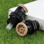 1 tk Veespiiser 1/2-tollise keermega Plastikust tugi 0-360 kraadi reguleeritav P&otilde;llu Aia Muru Kastmine Niisutusd&uuml;&uuml;s